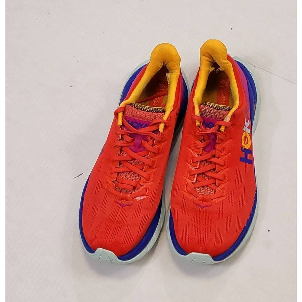 Hoka Mach 4 sneakers